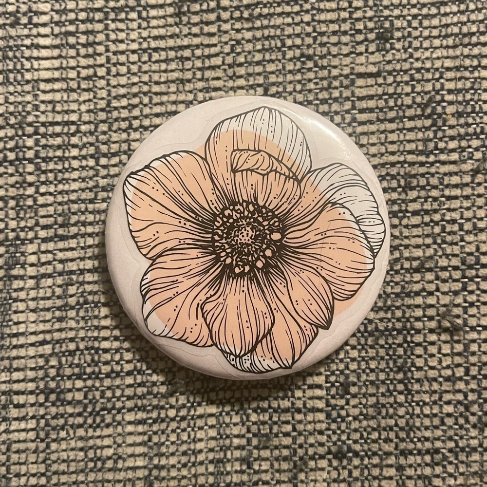 Pink Flower Button Pin - Picture 3 of 3